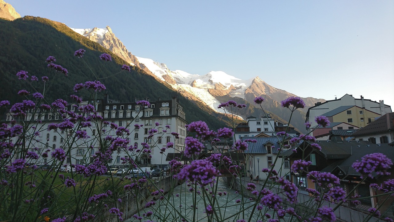 chamonix-4432908_1280